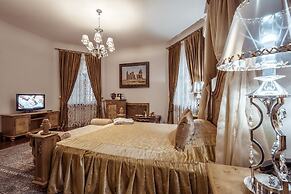 Ichan Qala Premium Class Hotel