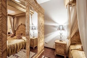 Ichan Qala Premium Class Hotel