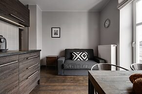 Too-good Apartments