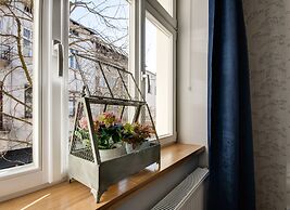 Too-good Apartments