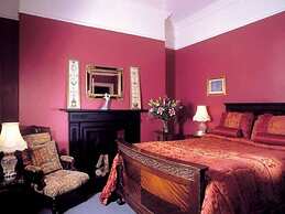 Ivyleigh House