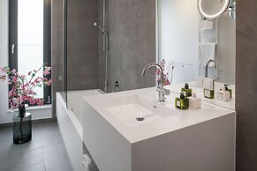 AMANO HOME Apartments