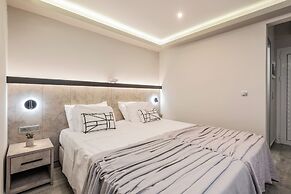 Callinica Hotel