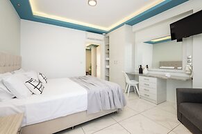 Callinica Hotel