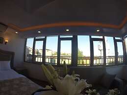 Harbour Suites Old City