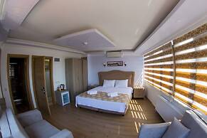 Harbour Suites Old City