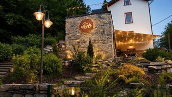 Essentia Guest House