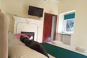 Essentia Guest House