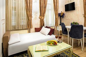 Alhambra Apart Hotel