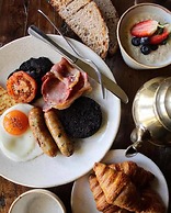 Loch Lomond Arms Hotel