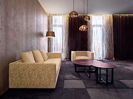 Theatre Hotel