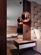 Theatre Hotel