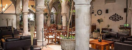 Hostal De La Monja