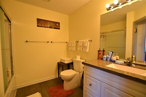 Gibralter Rock Ocean View B&B