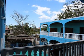 Toro Blanco Resort
