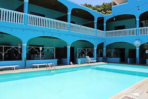 Toro Blanco Resort