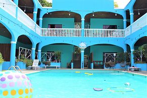 Toro Blanco Resort