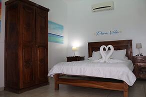 Toro Blanco Resort