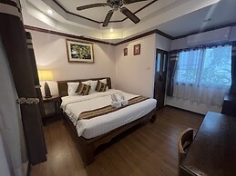 Pha Thai House