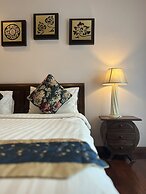 Pha Thai House