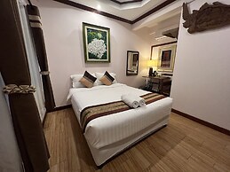 Pha Thai House