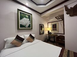 Pha Thai House