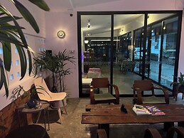Pha Thai House