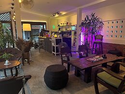 Pha Thai House