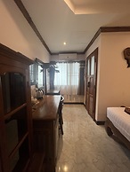 Pha Thai House
