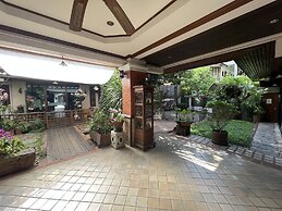 Pha Thai House