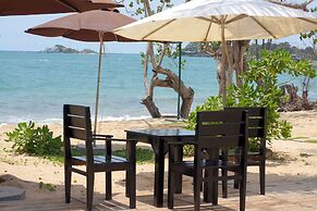 Gold Sand Beach Bungalow