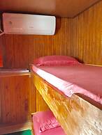 Komodo Cruise Boat