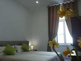 Brilliant Camere