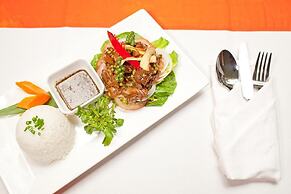 Jiny Tran Hotel