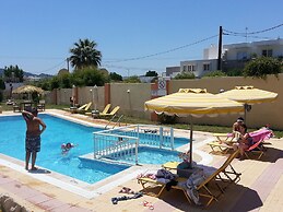 Casa Blue Sarantis