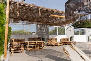 Casa Blue Sarantis