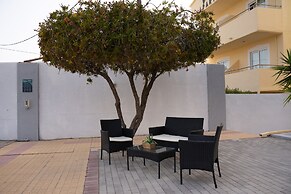 Casa Blue Sarantis