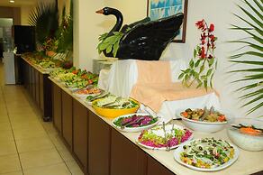 Ares Hotel