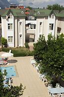 Ares Hotel