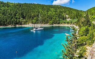 Fiscardonna Luxury Suites