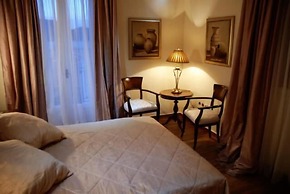 Korina Gallery Hotel