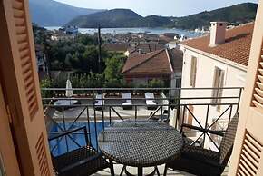Korina Gallery Hotel