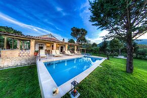 Luxury Dream Villa