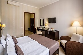 Taurus Hotel & SPA