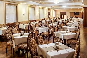 Taurus Hotel & SPA