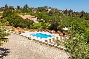 Liuba Houses