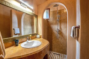 Riad Nora