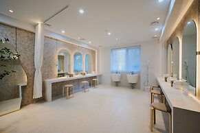 Canvas Hostel