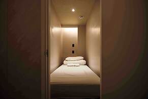 Canvas Hostel