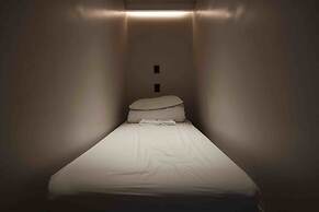 Canvas Hostel